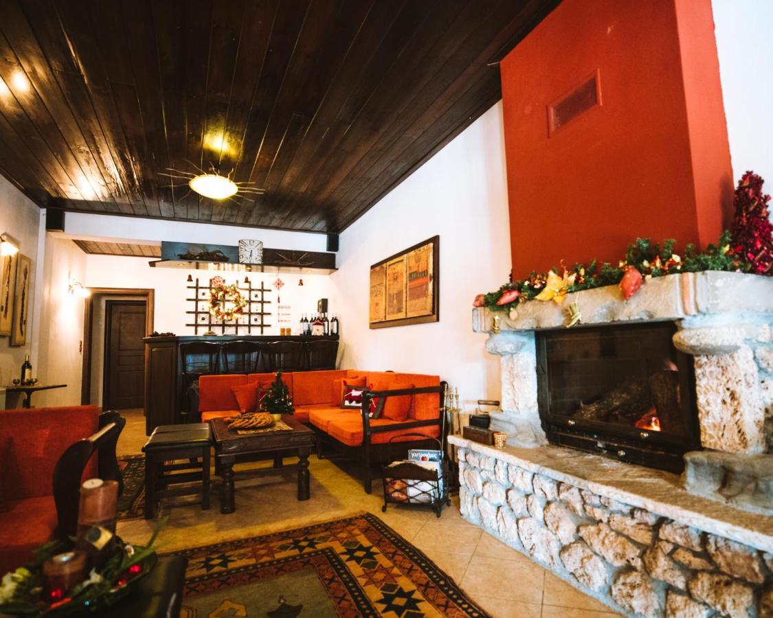 Evilion Traditional Inn Plakoton Экстерьер фото
