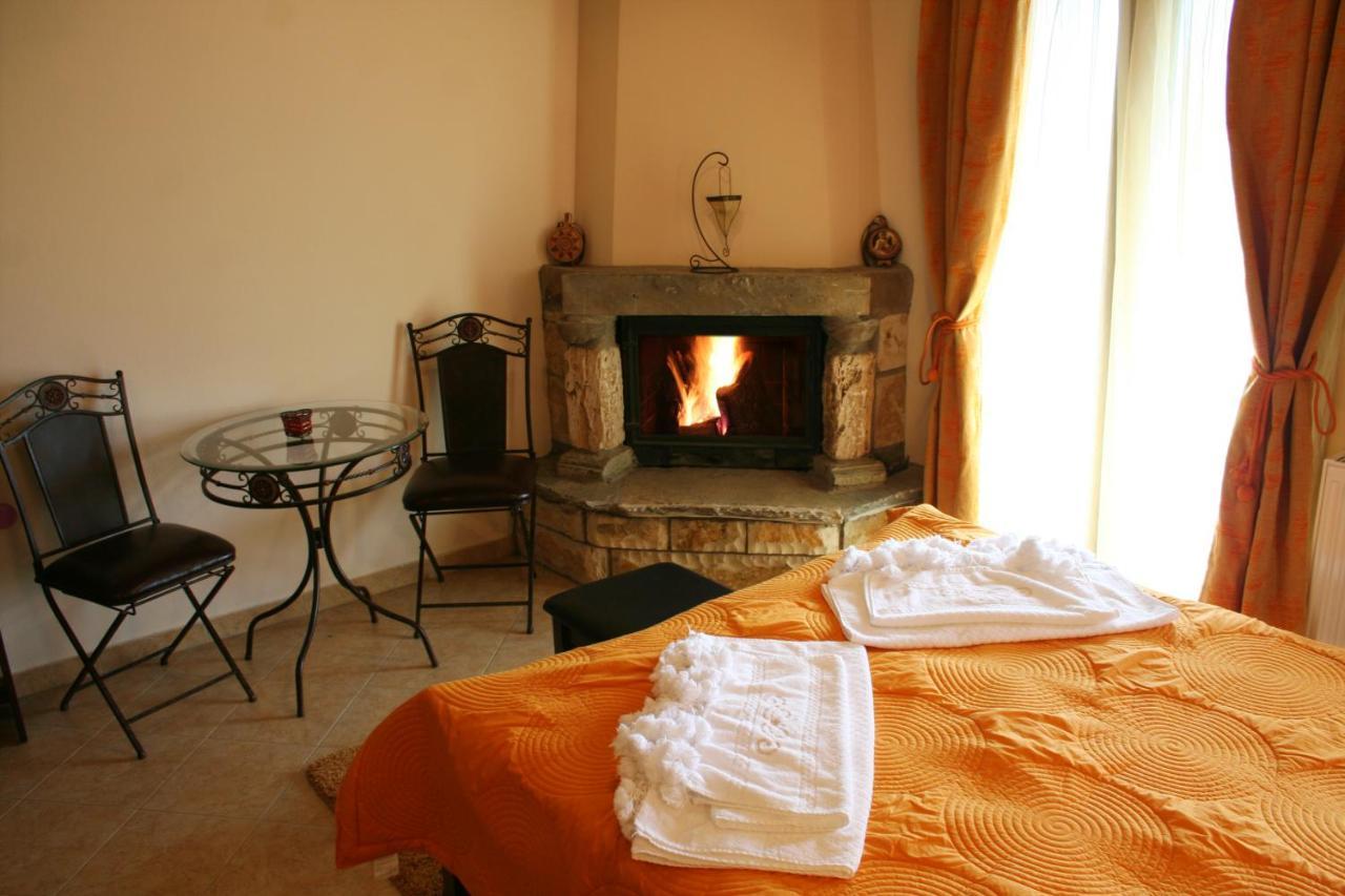 Evilion Traditional Inn Plakoton Экстерьер фото